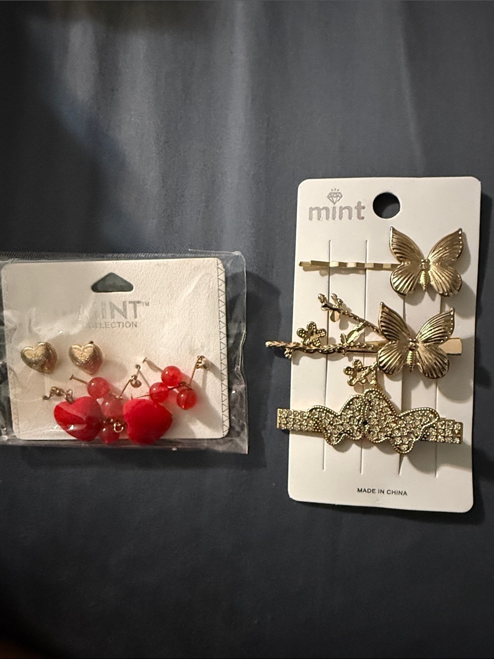 Mint Gold Butterfly Hairpins with Red Heart Earrings Set